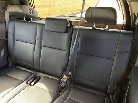 2025 Toyota Sequoia SR5