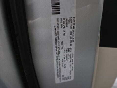 2024 Chrysler Pacifica Touring L