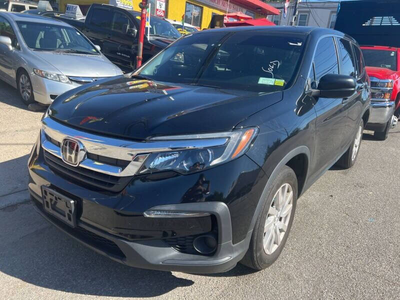 2019 Honda Pilot for sale at Drive Deleon in Yonkers NY