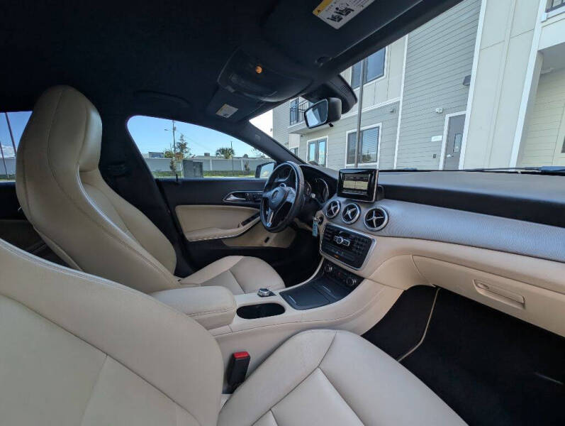 2014 Mercedes-Benz CLA CLA 250