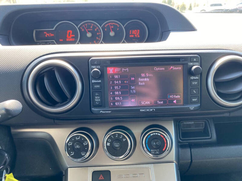 2015 Scion xB