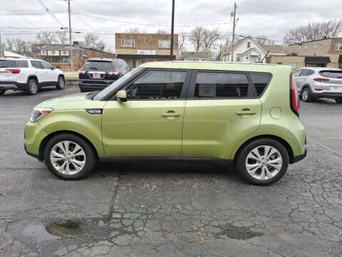 2015 Kia Soul +