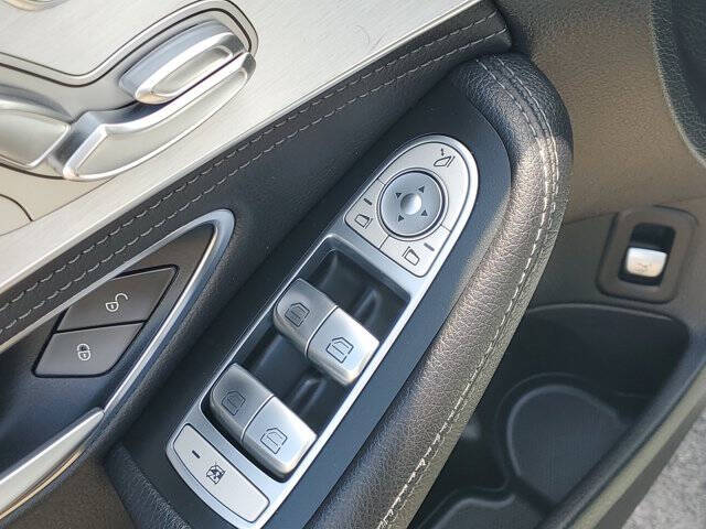 2016 Mercedes-Benz C-Class
