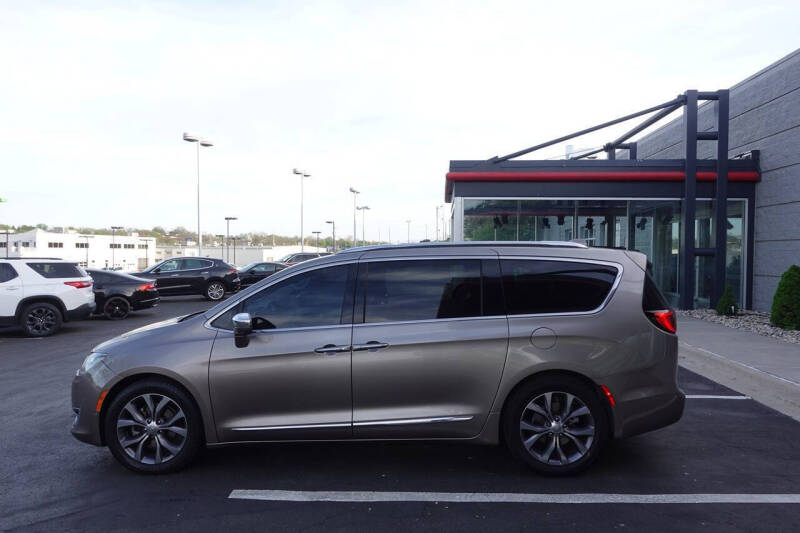 2018 Chrysler Pacifica Limited