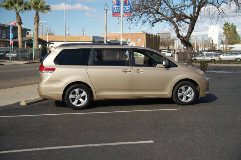 2011 Toyota Sienna