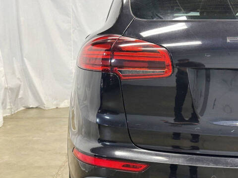 2016 Porsche Cayenne