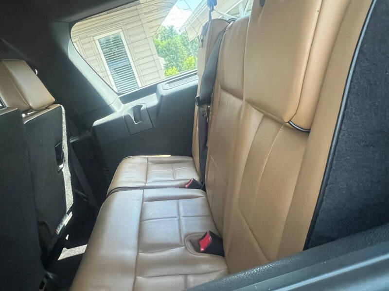 2011 Lincoln Navigator L