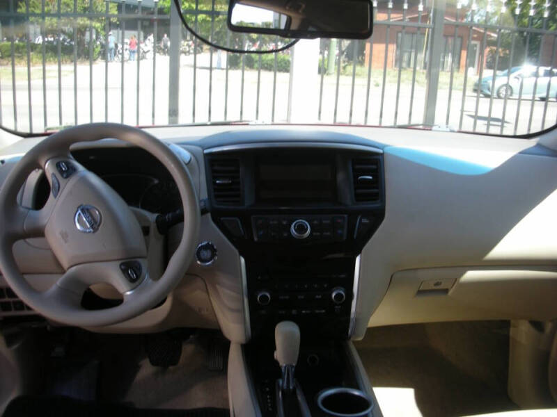 2014 Nissan Pathfinder