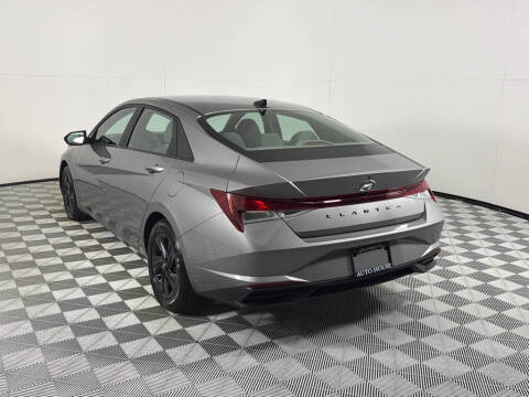2022 Hyundai Elantra