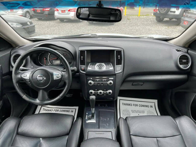 2014 Nissan Maxima