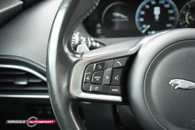 2018 Jaguar F-PACE S