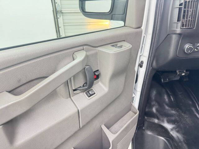 2019 Chevrolet Express 2500