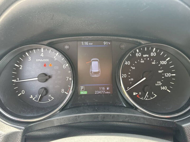 2020 Nissan Rogue SV