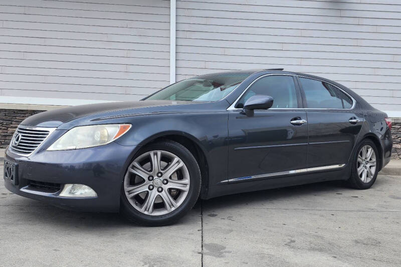 2007 Lexus LS L's photo