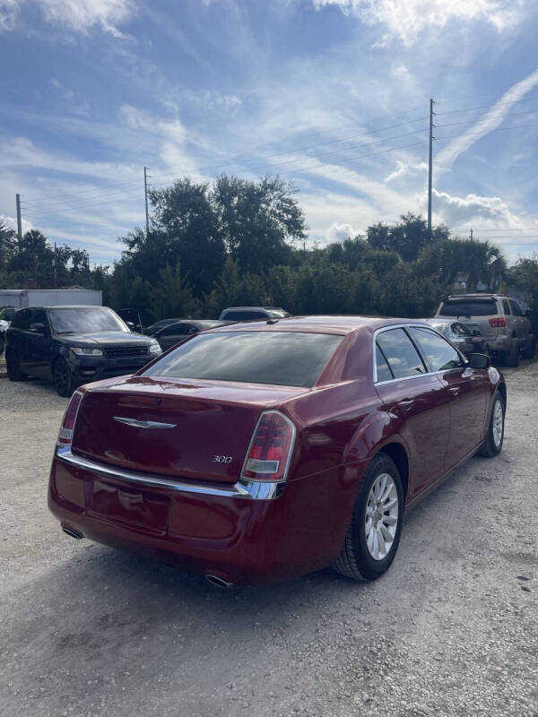 2013 Chrysler 300