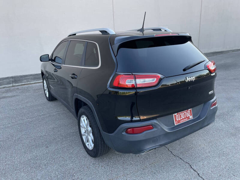 2017 Jeep Cherokee Latitude