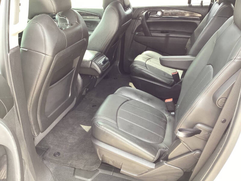 2017 Buick Enclave Leather