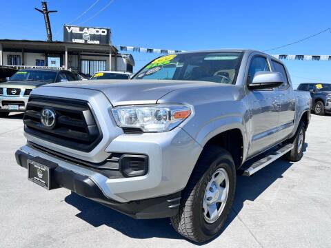 2020 Toyota Tacoma for sale at Velascos Used Car Sales in Hermiston OR