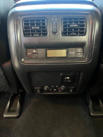 2014 Nissan Pathfinder Platinum