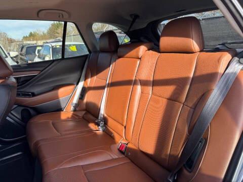 2020 Subaru Outback Touring