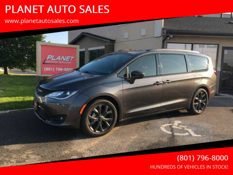 2020 Chrysler Pacifica for sale at PLANET AUTO SALES in Lindon UT