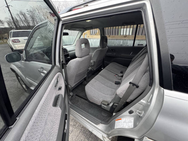 2001 Suzuki XL7 Plus