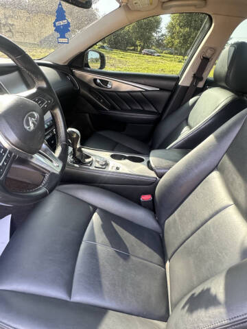 2018 Infiniti Q50 3.0T Luxe