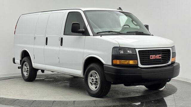 2024 GMC Savana 2500