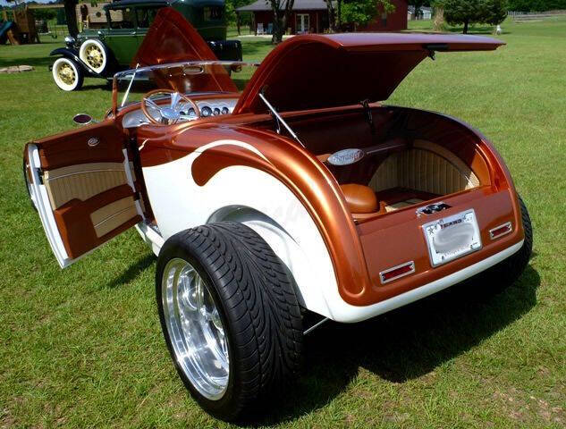 1932 Ford Model 18