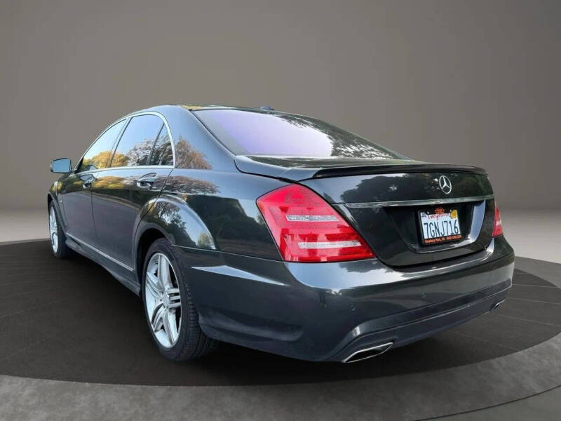 2012 Mercedes-Benz S-Class S 550 4MATIC
