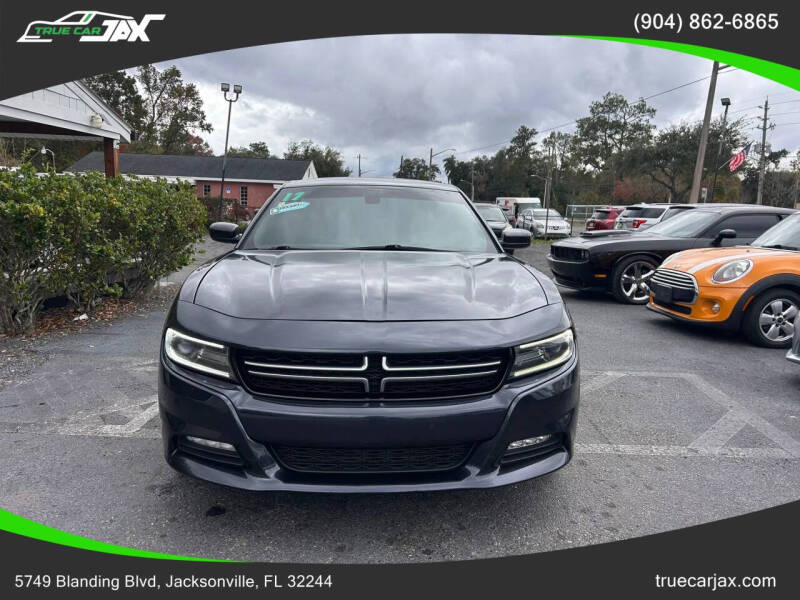 2017 Dodge Charger SXT