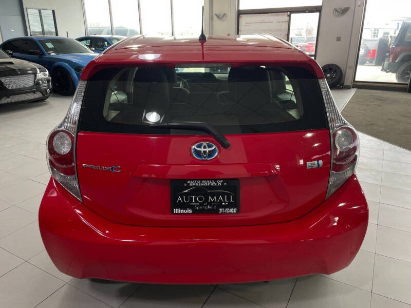 2013 Toyota Prius c Two