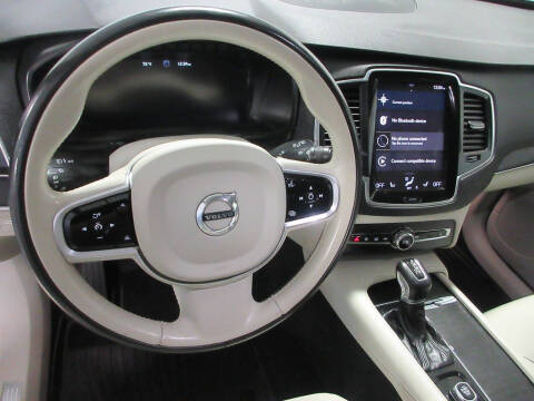 2020 Volvo XC90 T5 Momentum