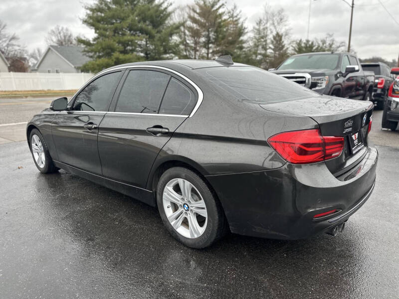 2017 BMW 3 Series 330i xDrive