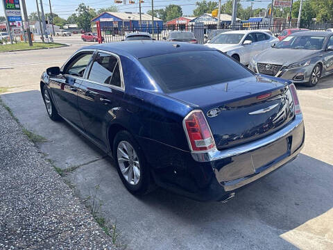 2014 Chrysler 300