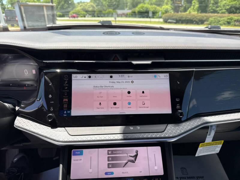 2025 Jeep Wagoneer S Limited