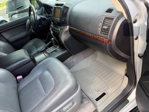 2009 Toyota Land Cruiser