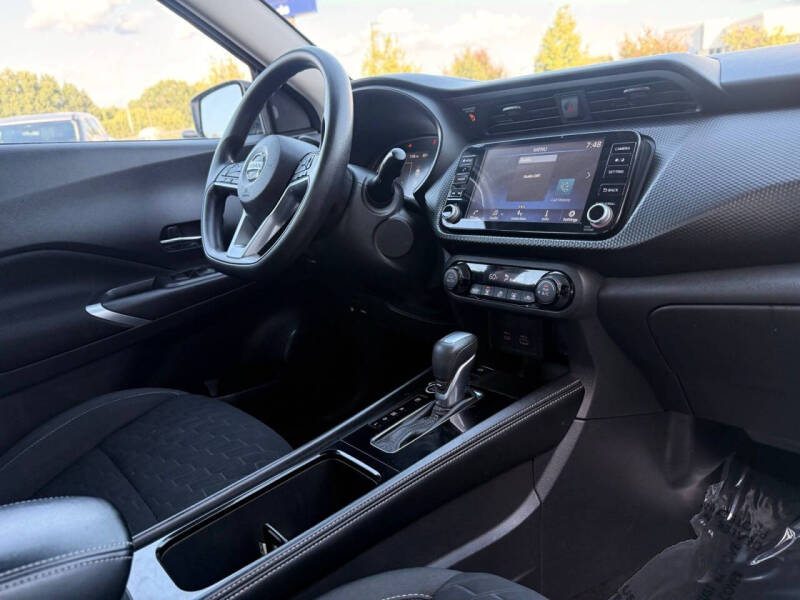 2021 Nissan Kicks SV