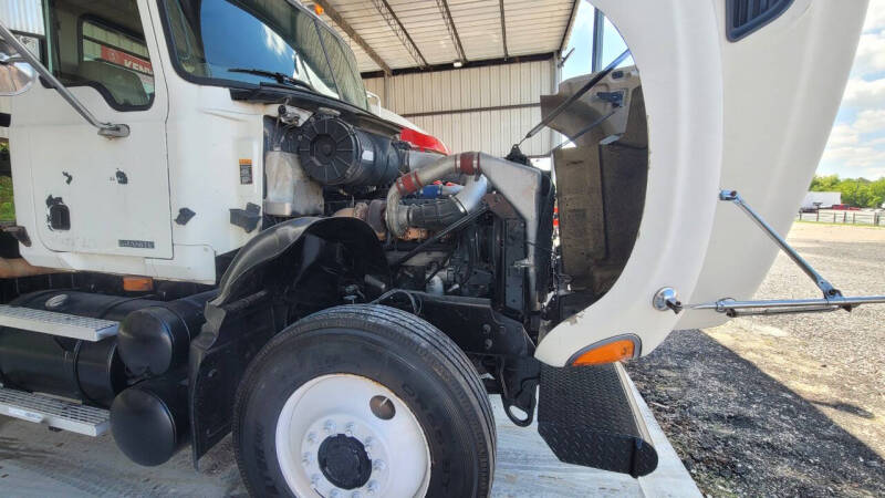 2007 Mack Granite