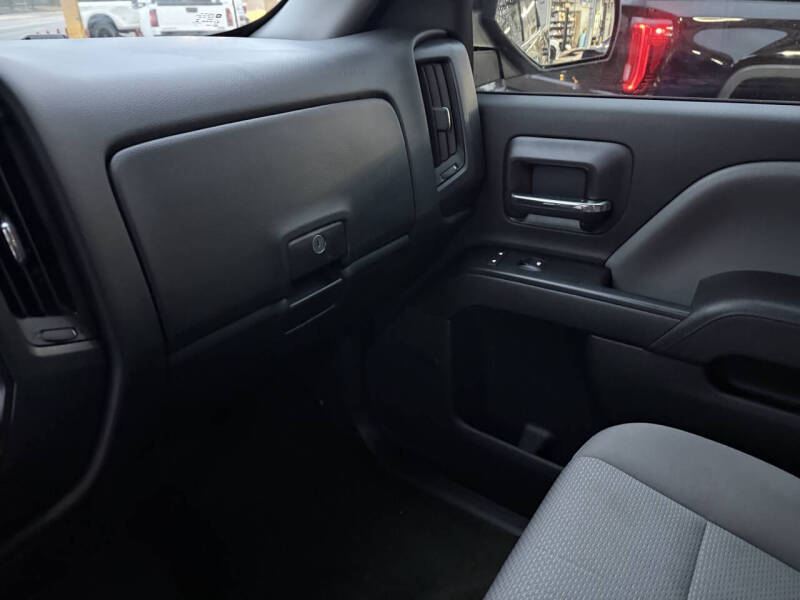 2018 Chevrolet Silverado 1500 Custom