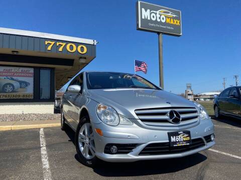 2008 Mercedes-Benz R-Class for sale at MotoMaxx in Spring Lake Park MN