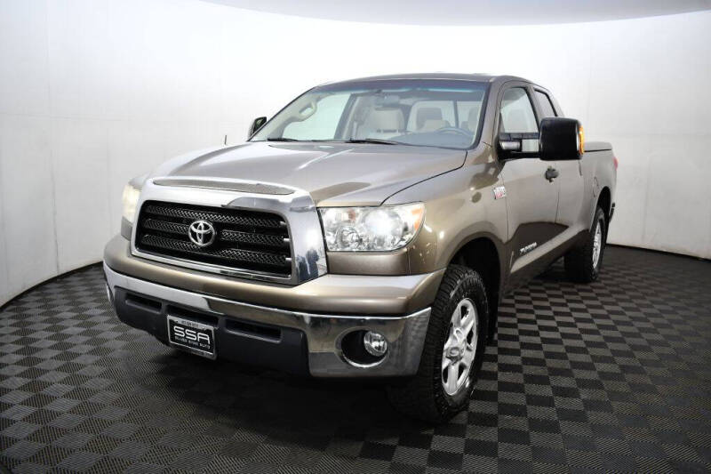 2009 Toyota Tundra SR5's photo