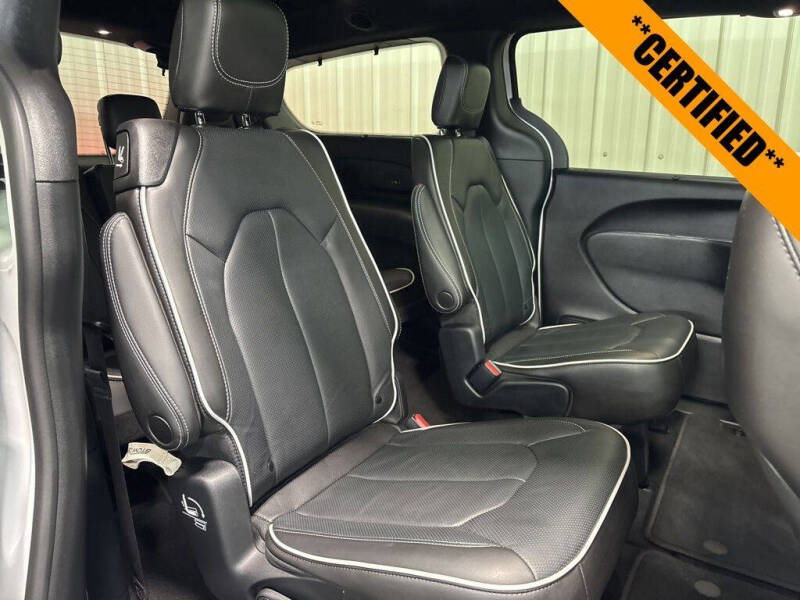 2022 Chrysler Pacifica Limited