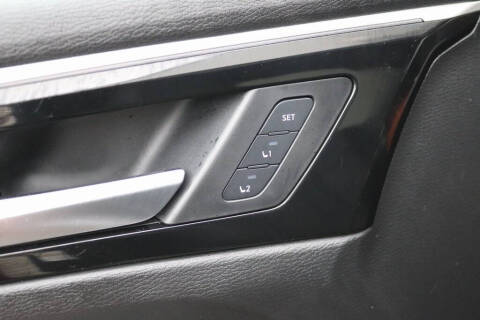 2025 Mitsubishi Outlander PHEV SEL