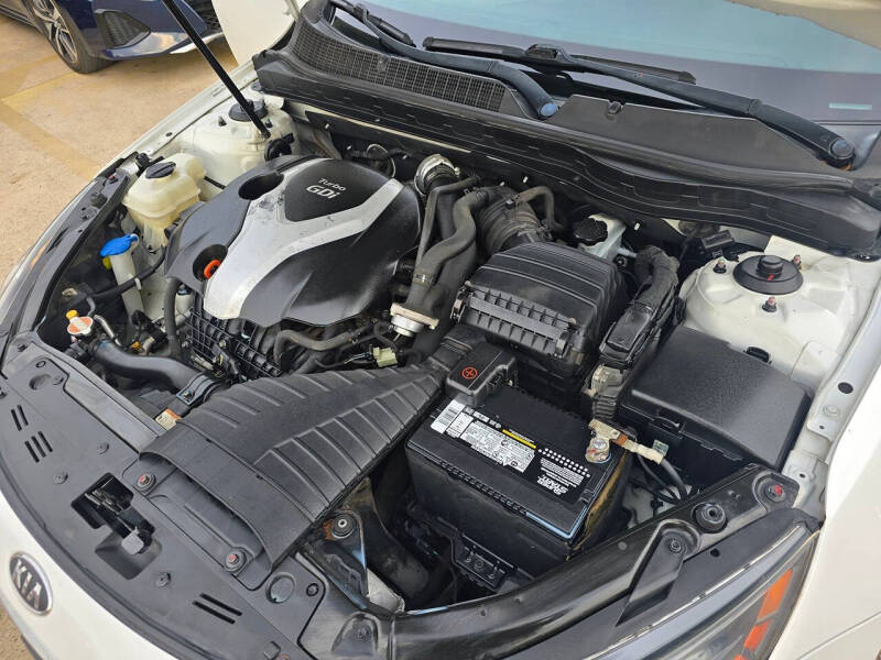 2012 Kia Optima SX Turbo