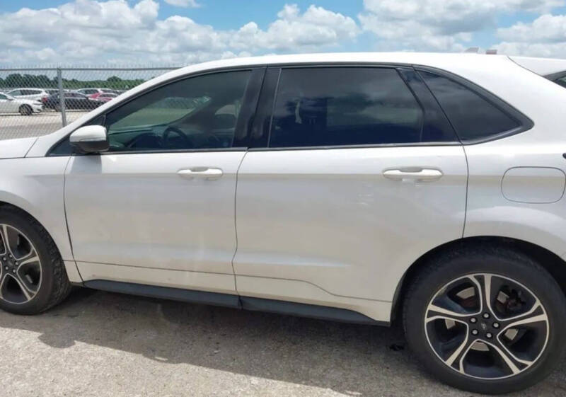 2019 Ford Edge ST