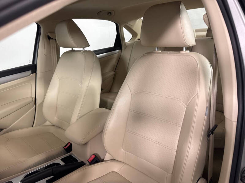 2013 Volkswagen Passat