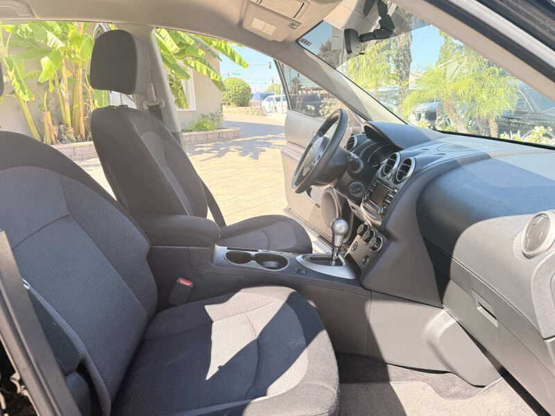 2013 Nissan Rogue SV