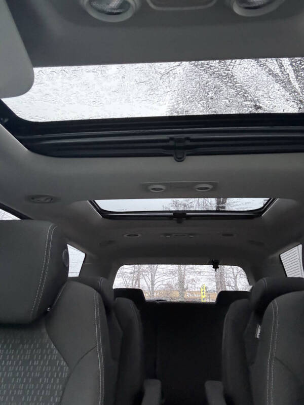 2016 GMC Acadia SLE-2