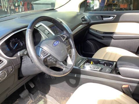 2019 Ford Edge SEL